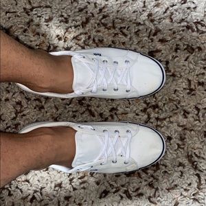 White Keds similar to Vans